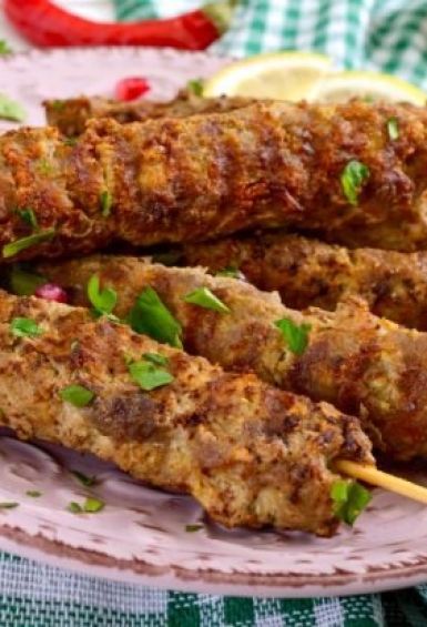 Ceturtdienas, 11.decembra, Gaļas Nama kafejnīcas ēdienu piedāvājumā: 